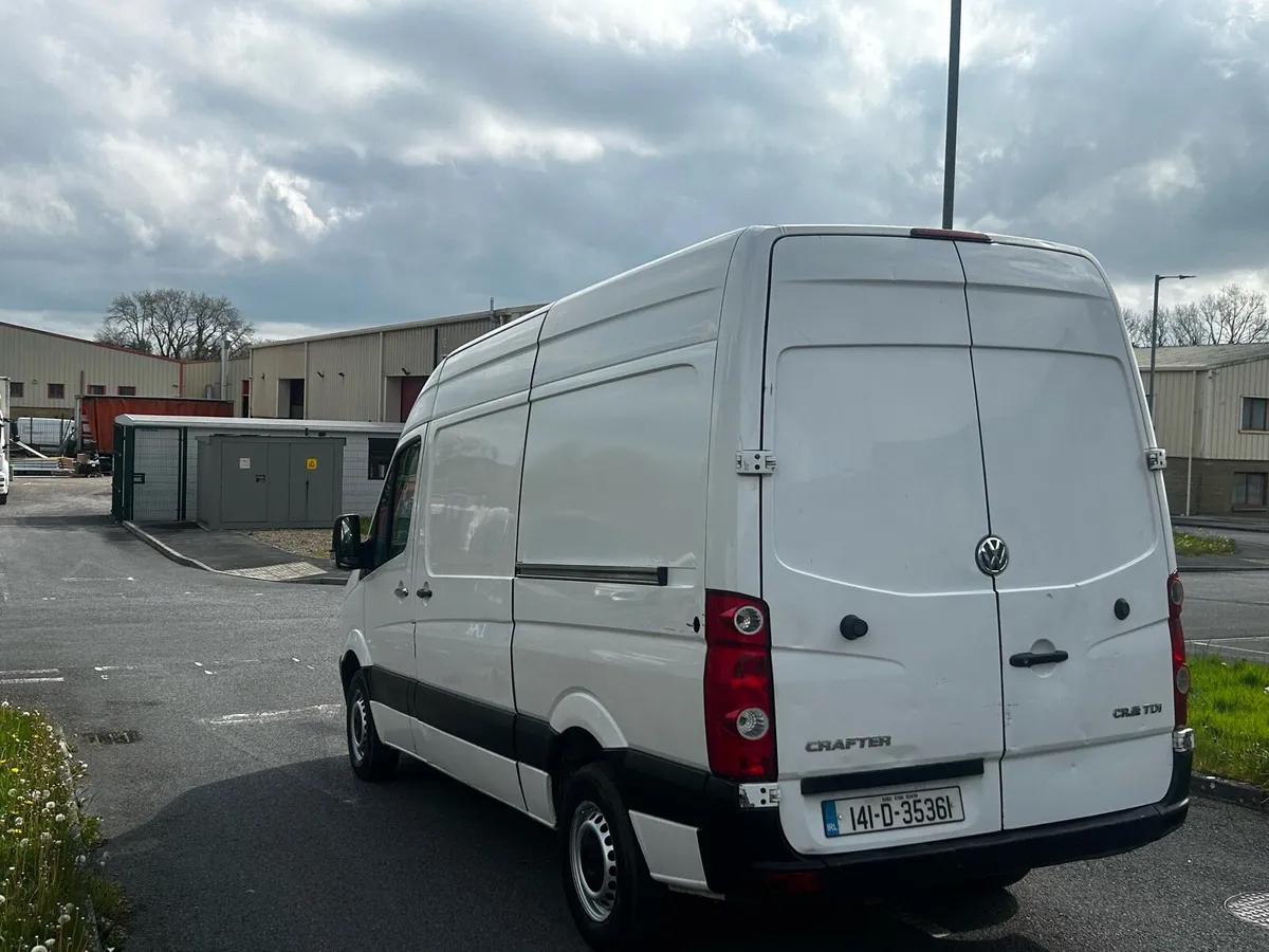 141 VW Crafter MWB DOE&TAX - Image 4