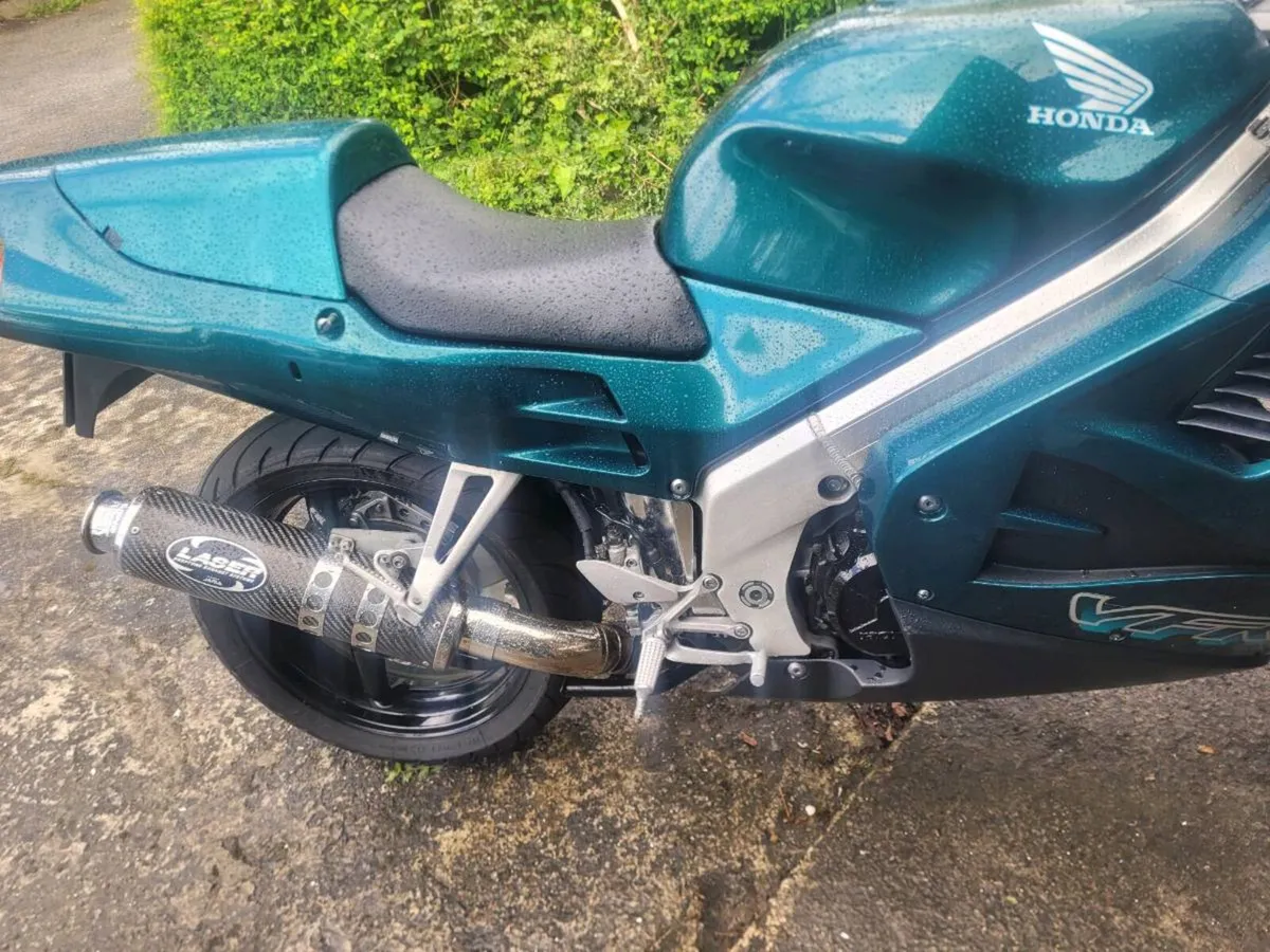 honda vfr 750 - Image 3