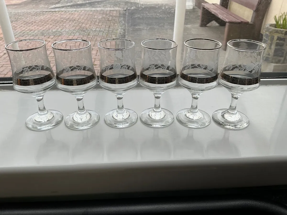 Glasses - Image 1