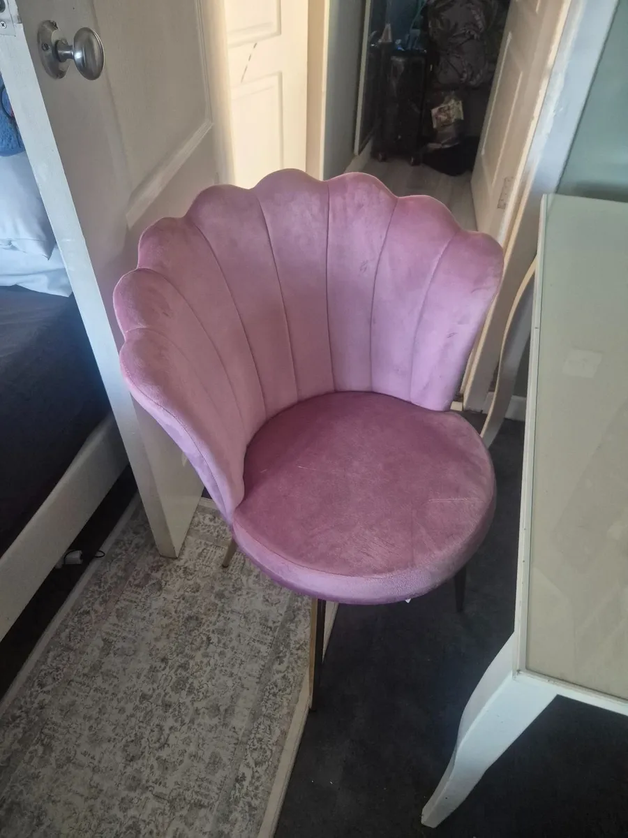 Chair - Image 2