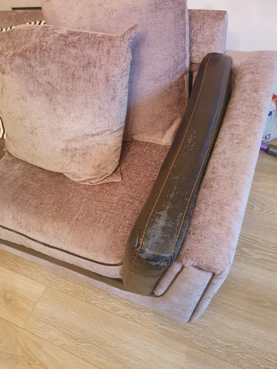 Sofa - Image 2