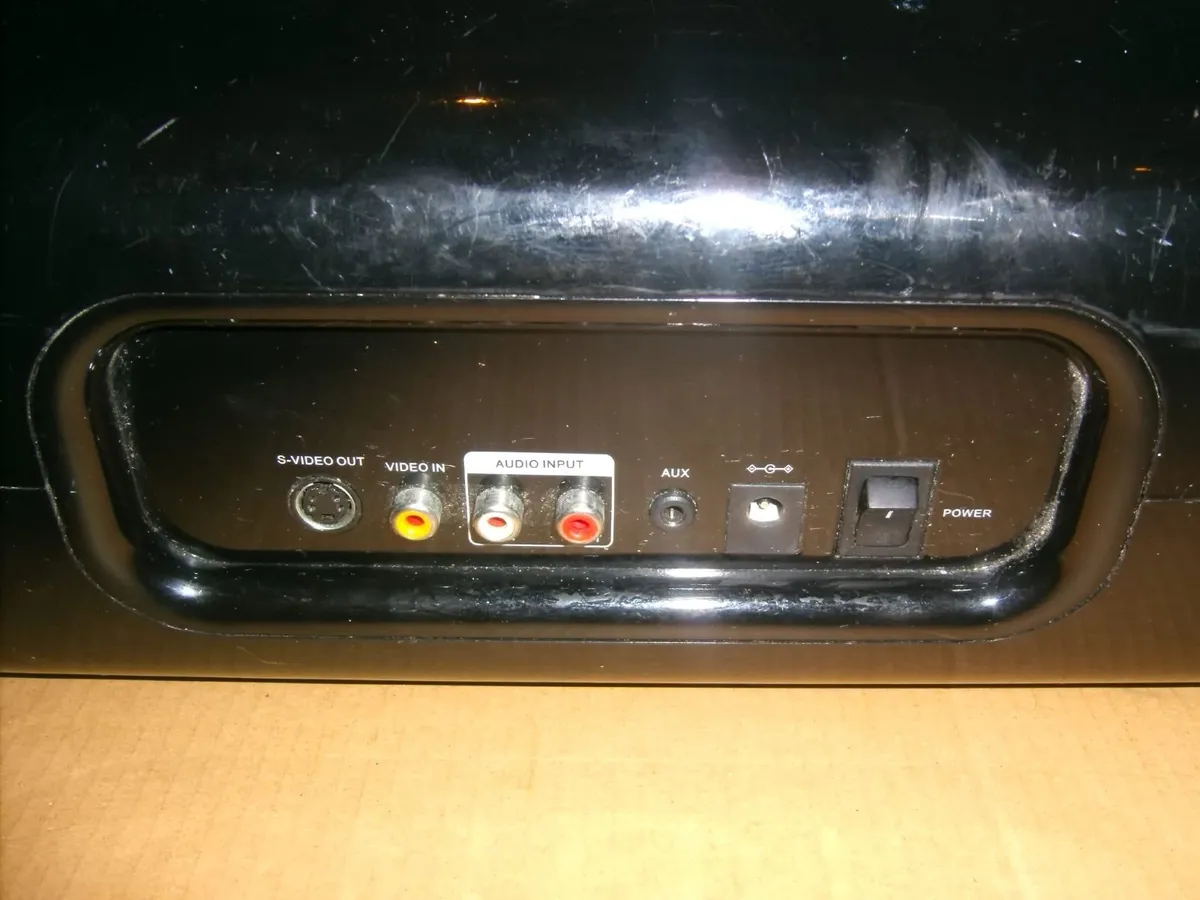 iMV712 Digital Mini Home theater for iPod - Image 4