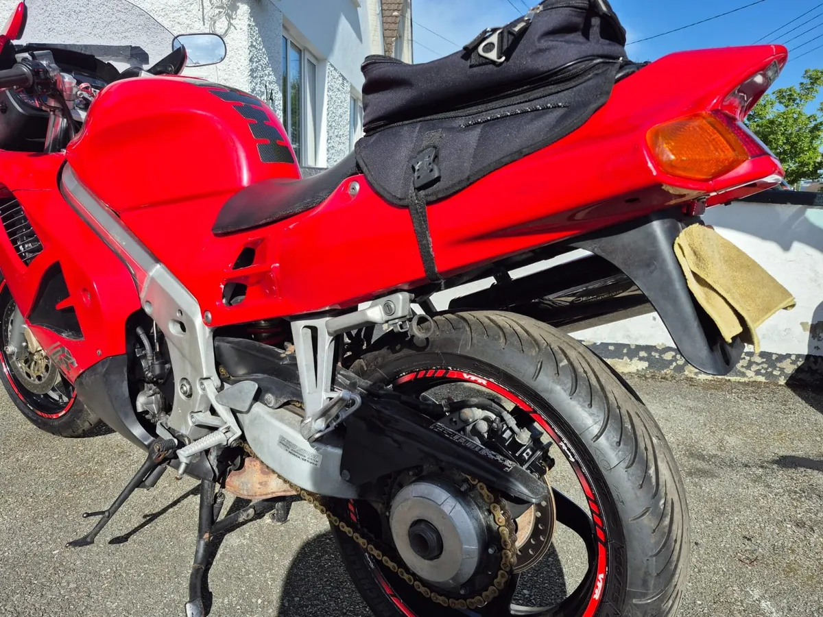 honda vfr 750 - Image 4