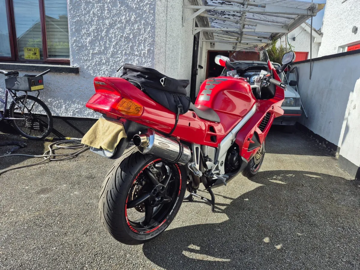 honda vfr 750 - Image 2