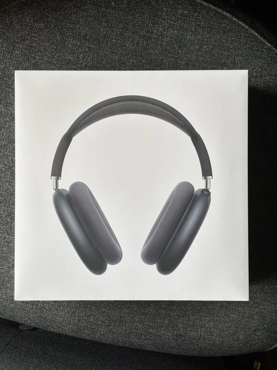 AirPods Max unopened - Image 1