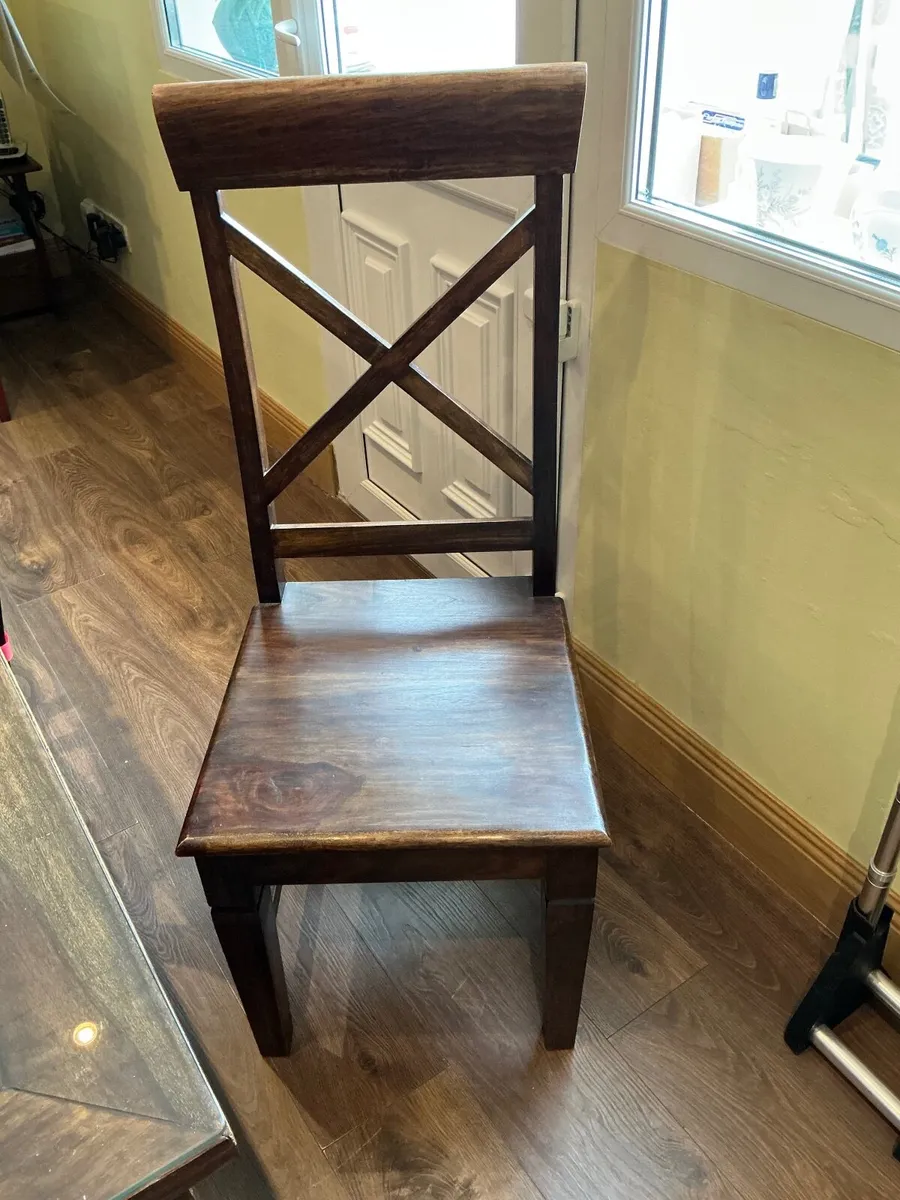 Dining table and 8 chairs - Image 3