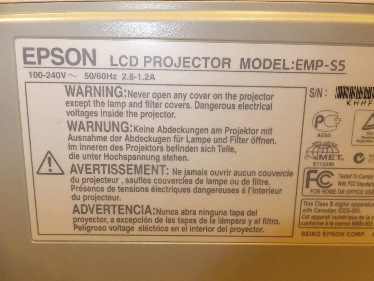 Epsom LCD projector - Image 3