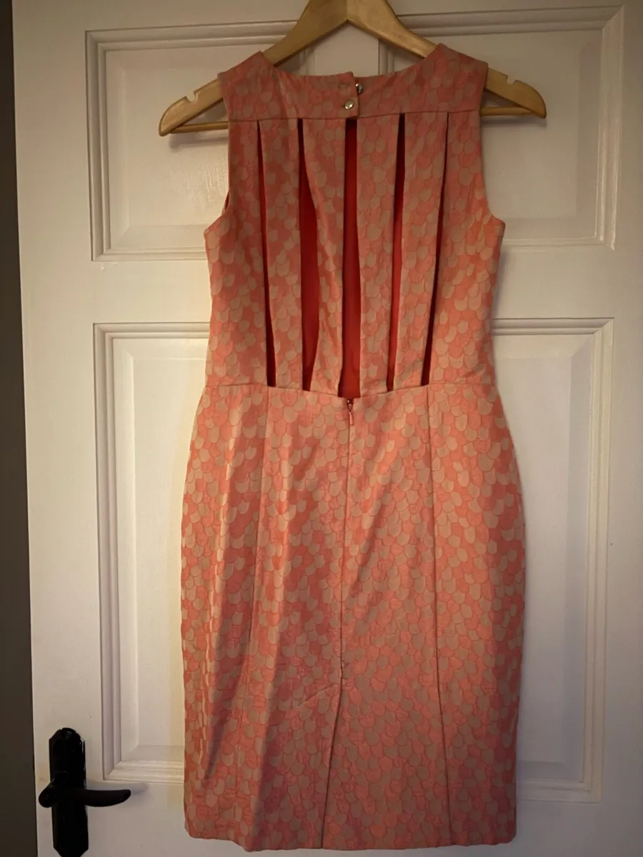 Stunning warehouse Dress - Image 2