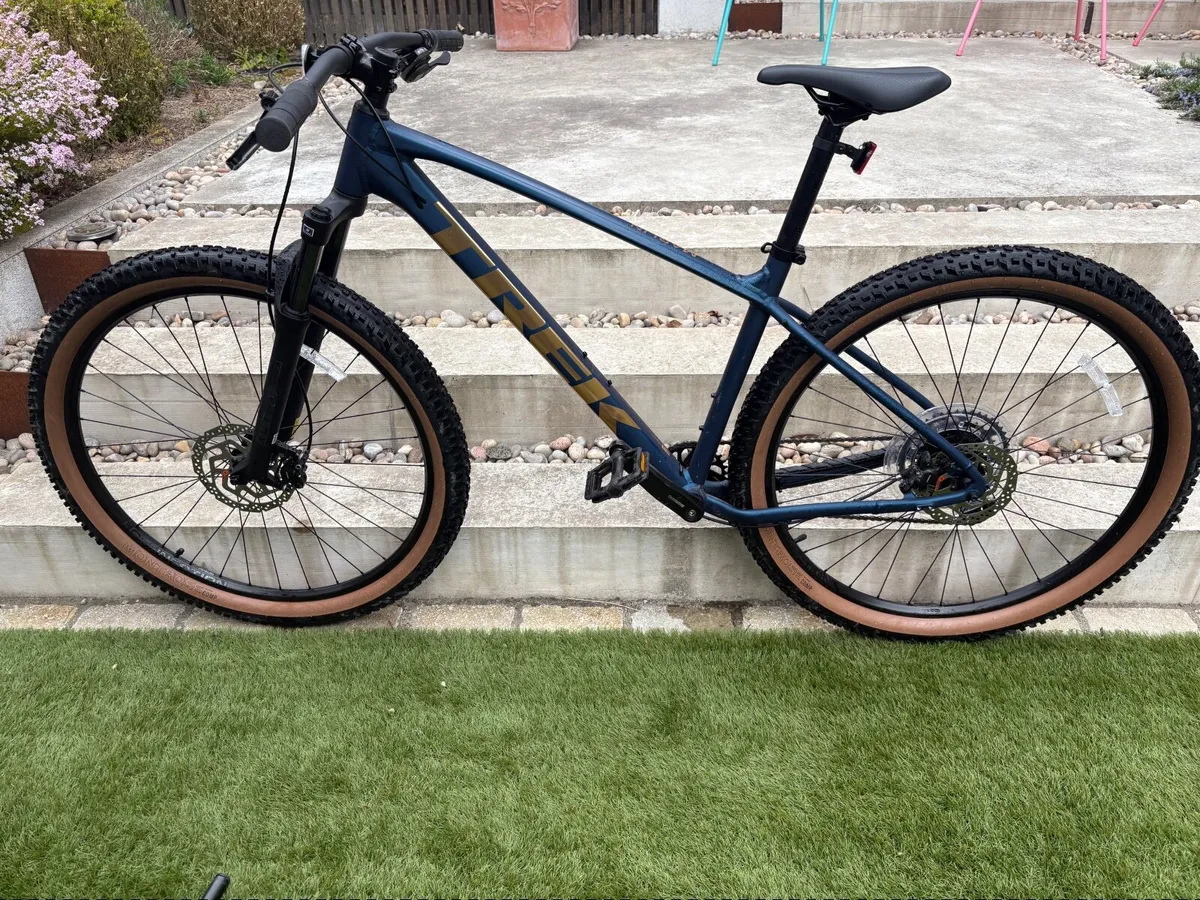 Trek Marlin 5 Gen 3 - Image 2