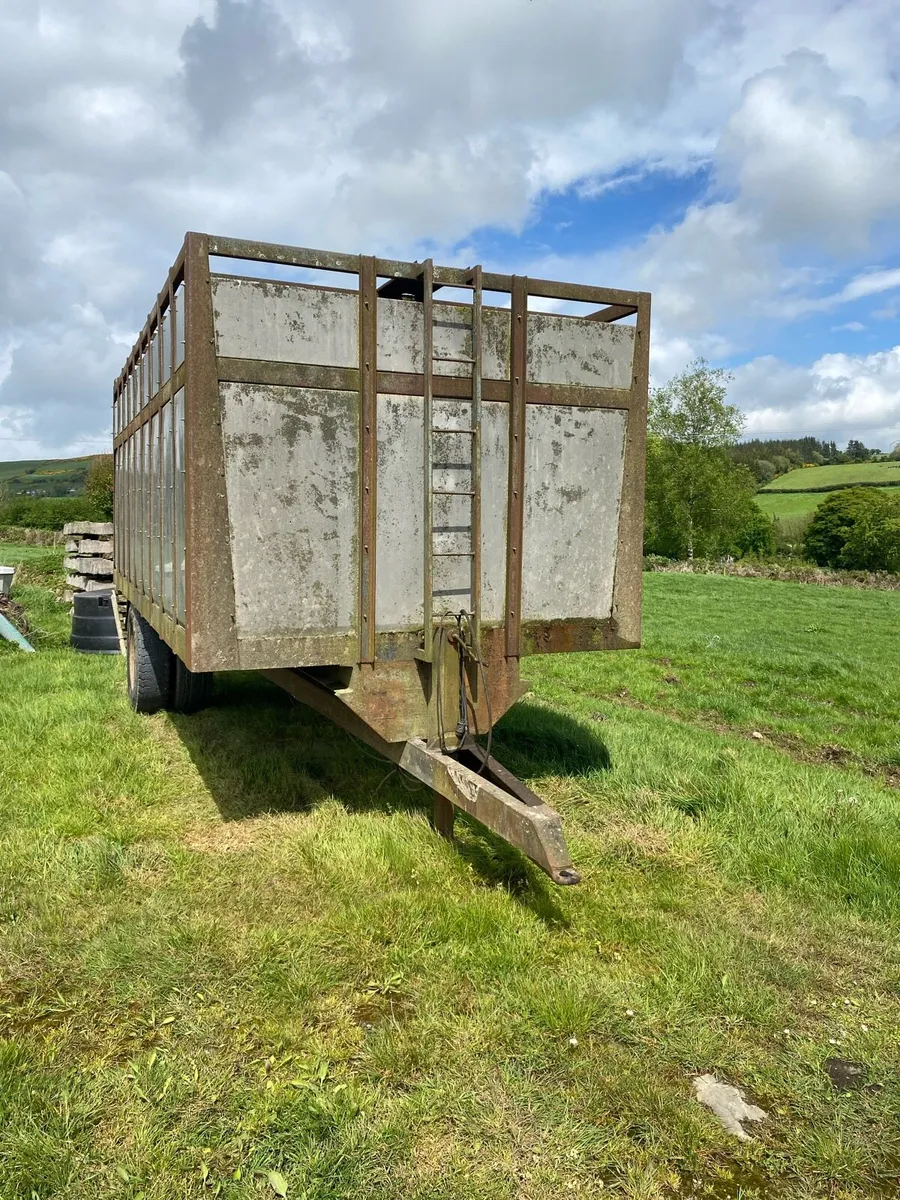 Stanley Cattle Trailer - Image 1