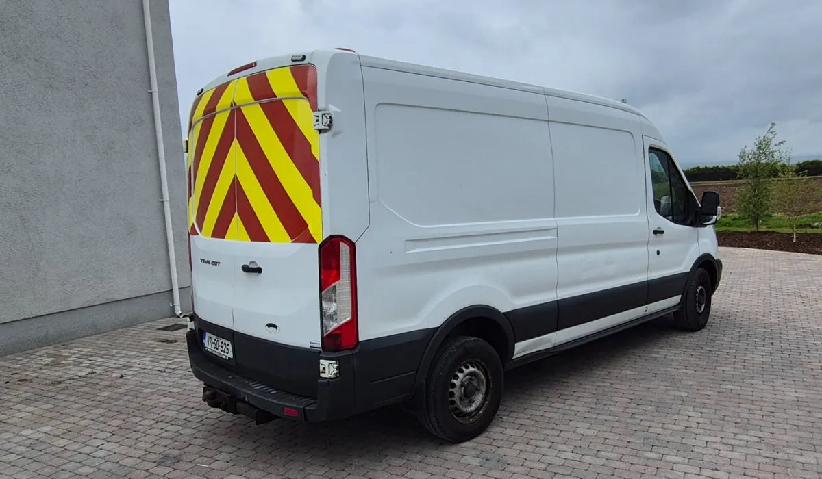 2017 Ford Transit  l2h2 - Image 4