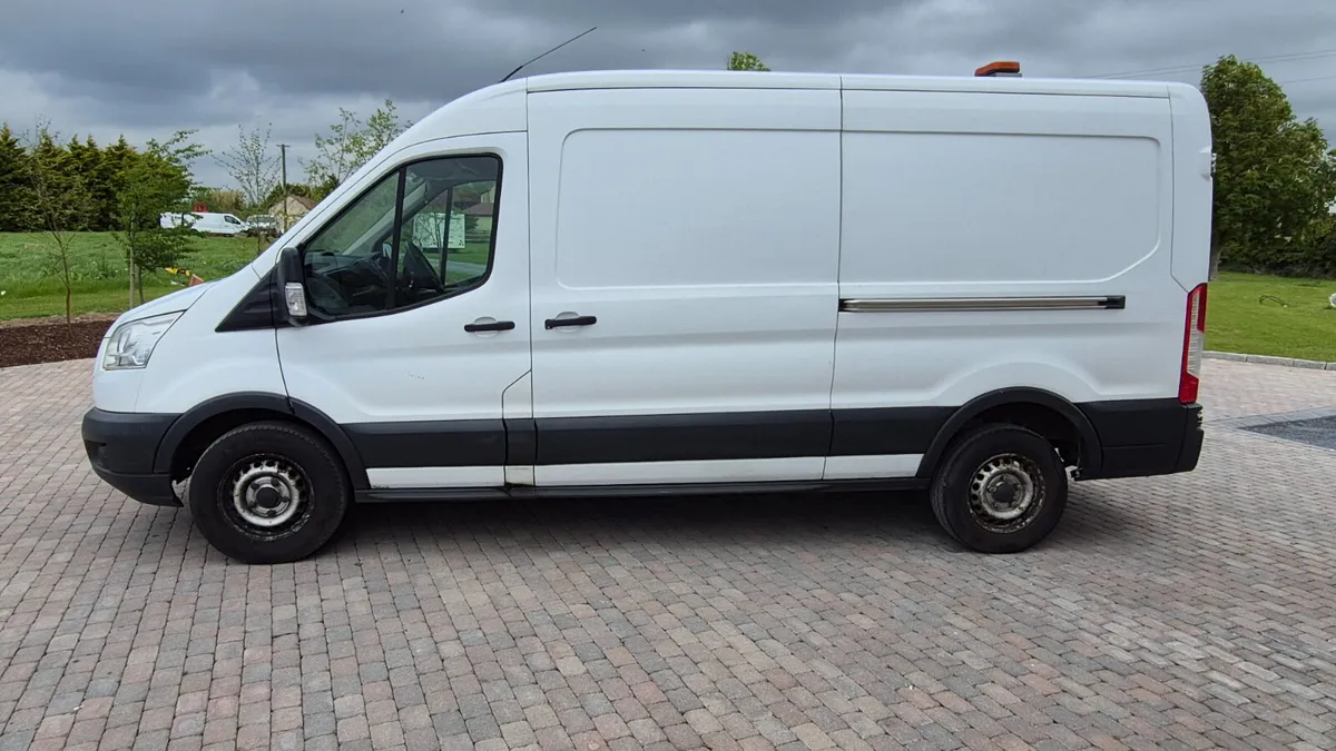2017 Ford Transit  l2h2 - Image 3