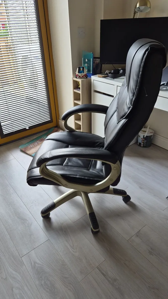 Office Chair - Image 2
