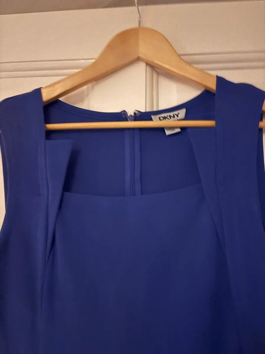 DKNY purple knee length dress - Image 3