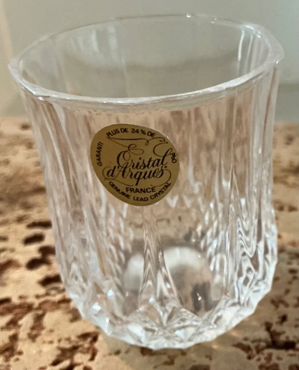 Decanter and glasses on tray - Image 3