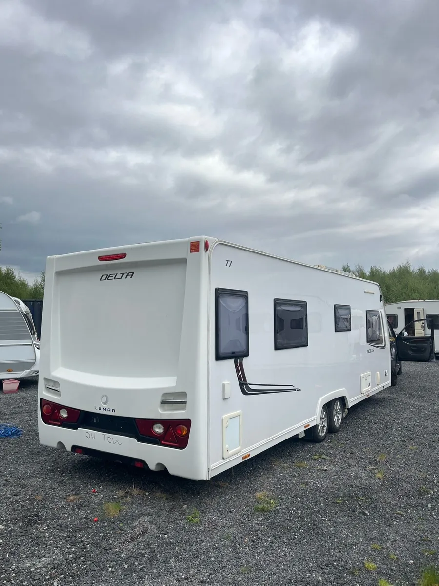 2014 Lunar 4 Berth Fixed Island Bed Caravan - Image 4