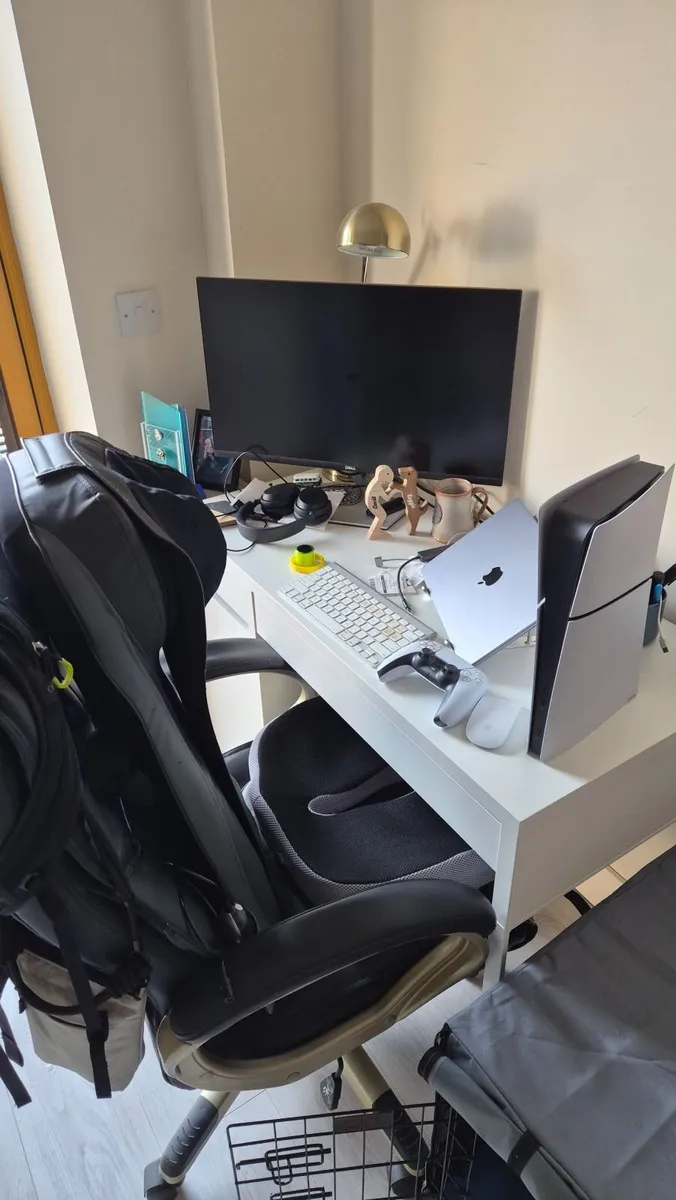 Dell 27" Monitor - Image 4