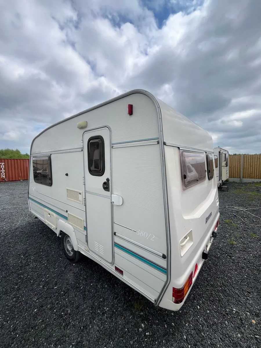 SUPERLIGHT Bailey Ranger 2 Berth Caravan - Image 4