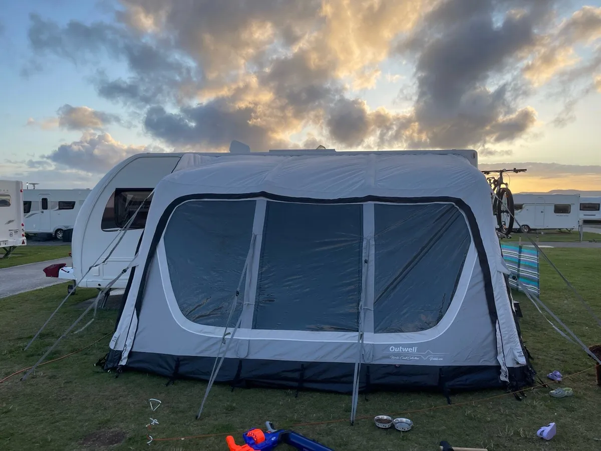 Outwell caravan air awning Pebble 420 A as new! - Image 2