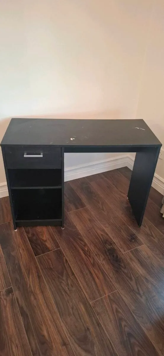 Small Office Desk
