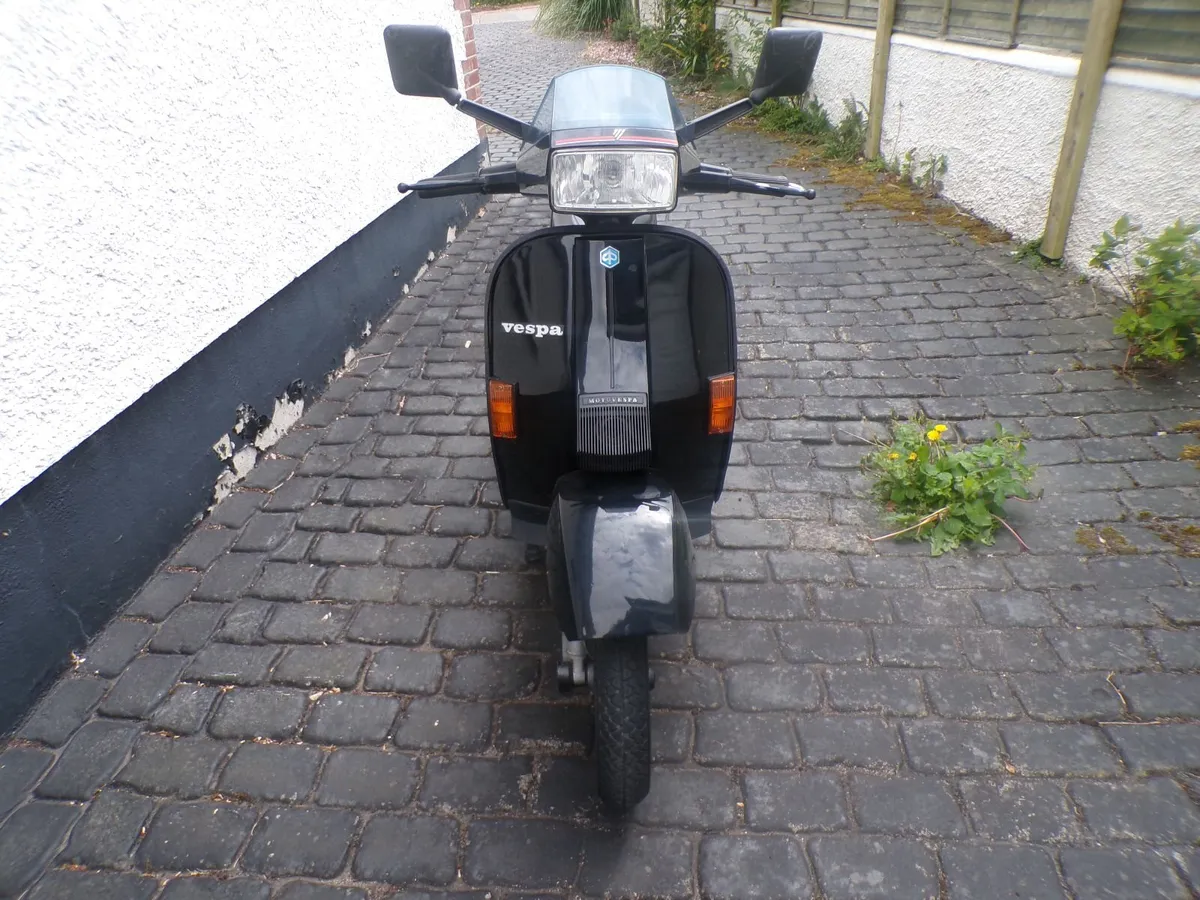 Vespa TX200 1990 - Image 2