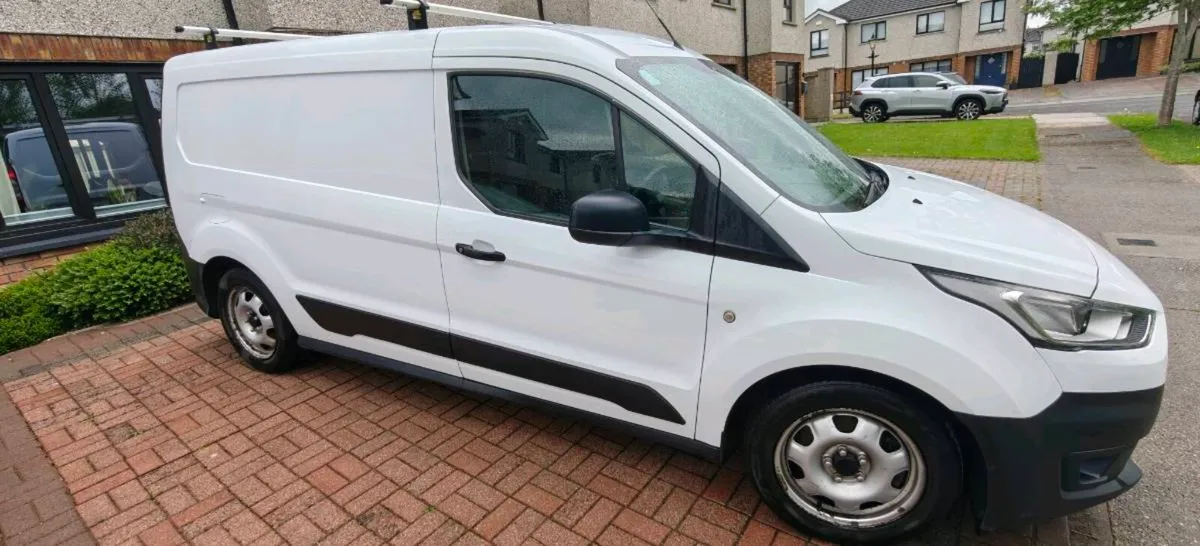 Ford Transit Connect LWB Base 1.5 Diesel Manual - Image 2