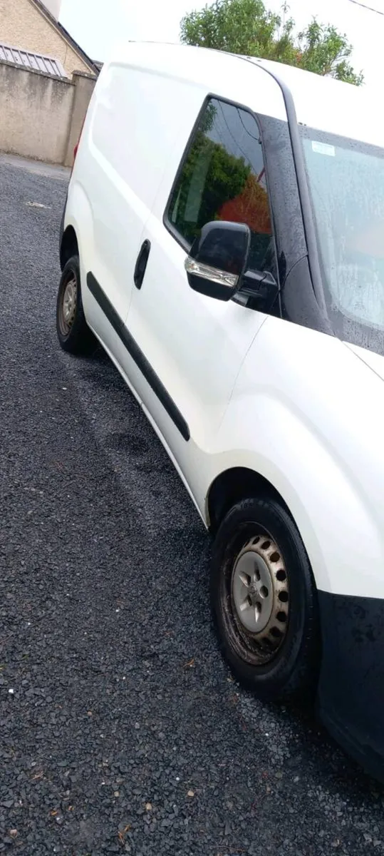 Opel combo - Image 4