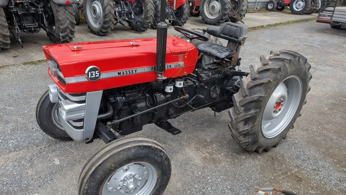 Massey Ferguson - Image 1