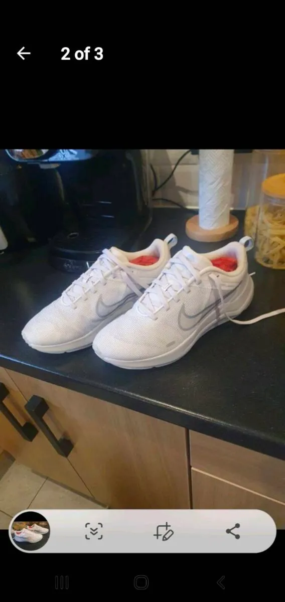 Nike womens runners - Image 2