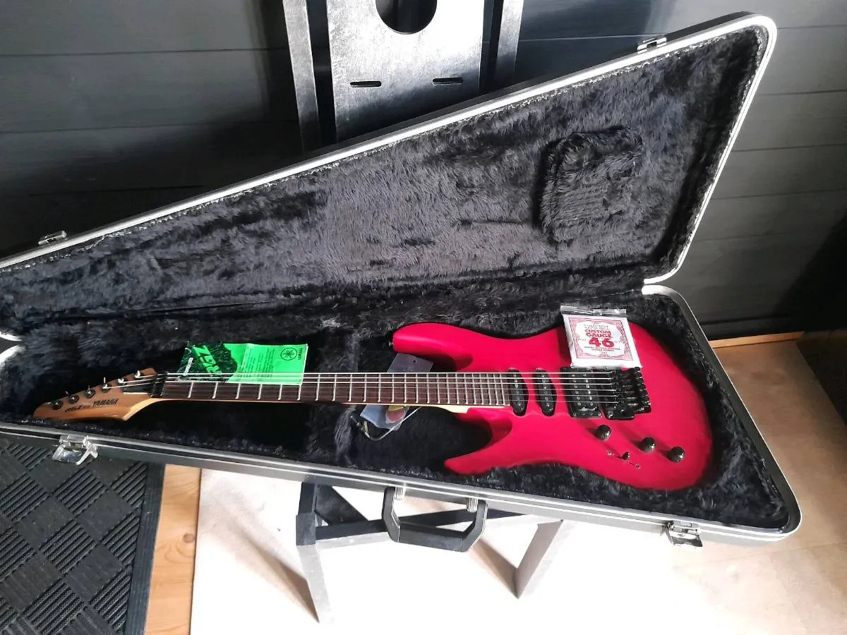 Yamaha RGZ612 vintage left hand Guitar - Image 1