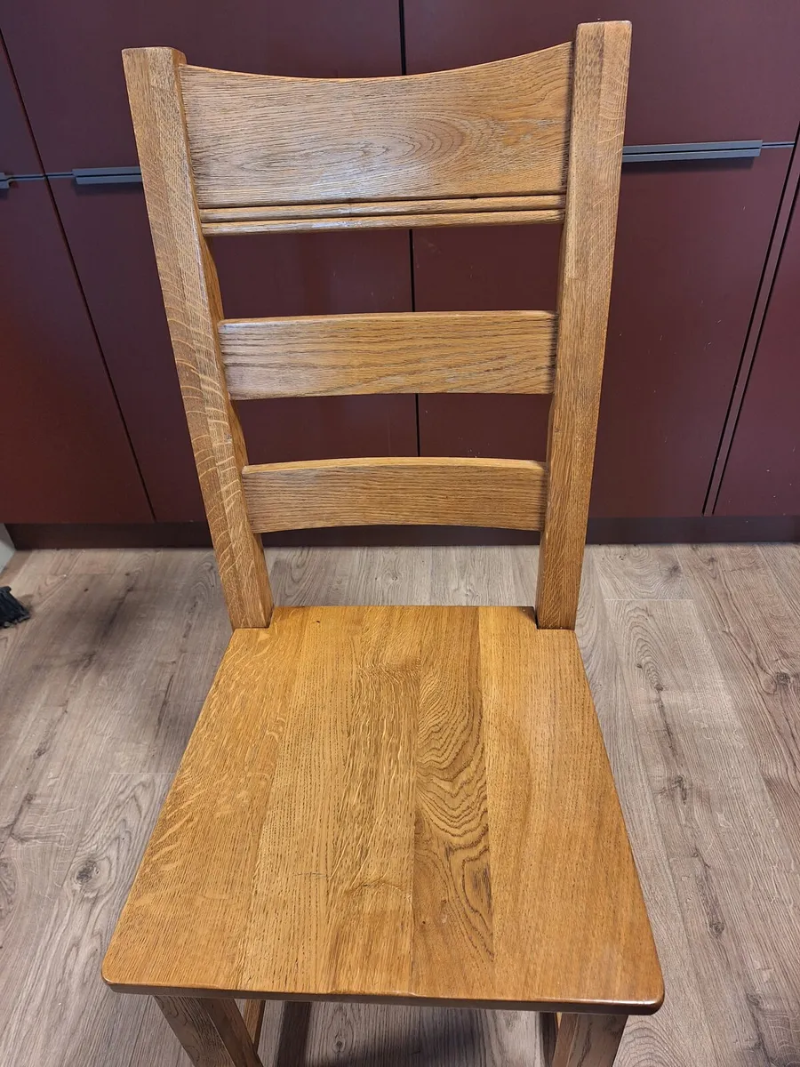 Solid Oak Dining Table & 6 Matching Chairs - Image 2