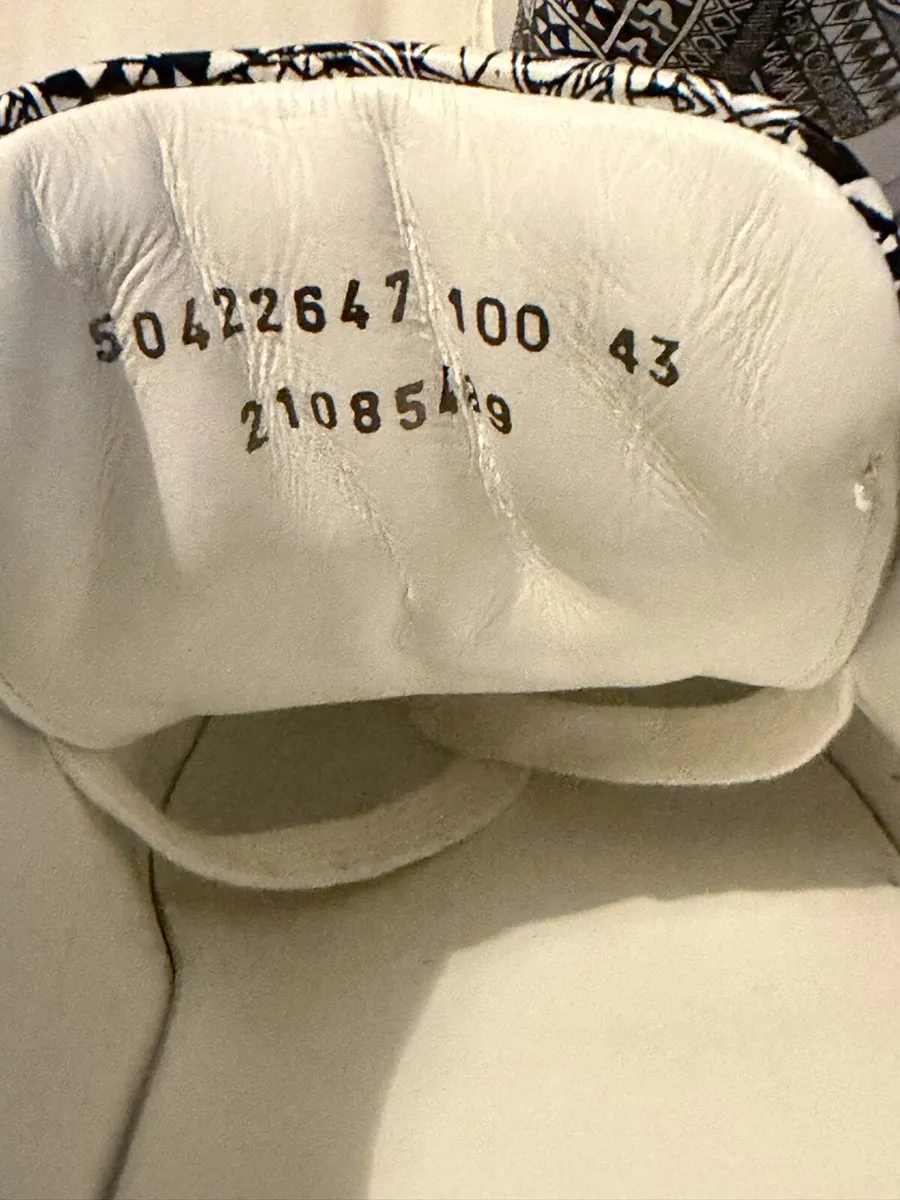 Hugo Boss Shoes - Meissen Collection - EU 43 (UK 9 - Image 4