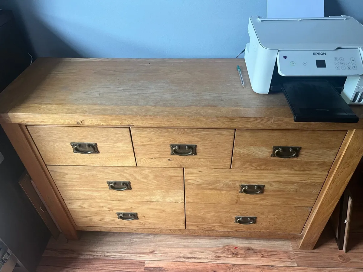 Solid Oak Chest of drawers - Image 3
