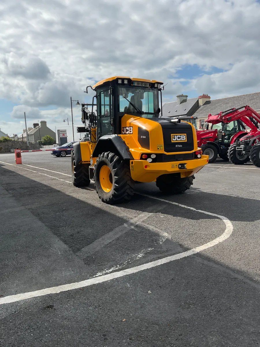 2019 JCB 413S - Image 4