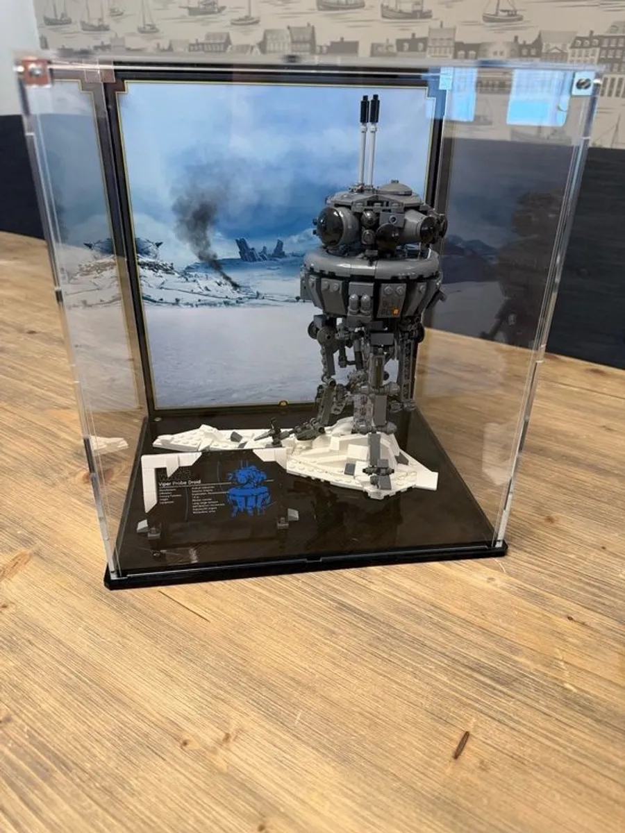 Lego Imperial Probe Droid 75306 with Wicked Brick Display Case - Image 1