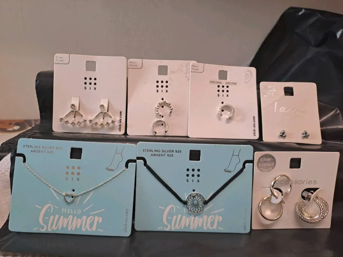 Sterling silver anklets and earrings bundle - Image 1