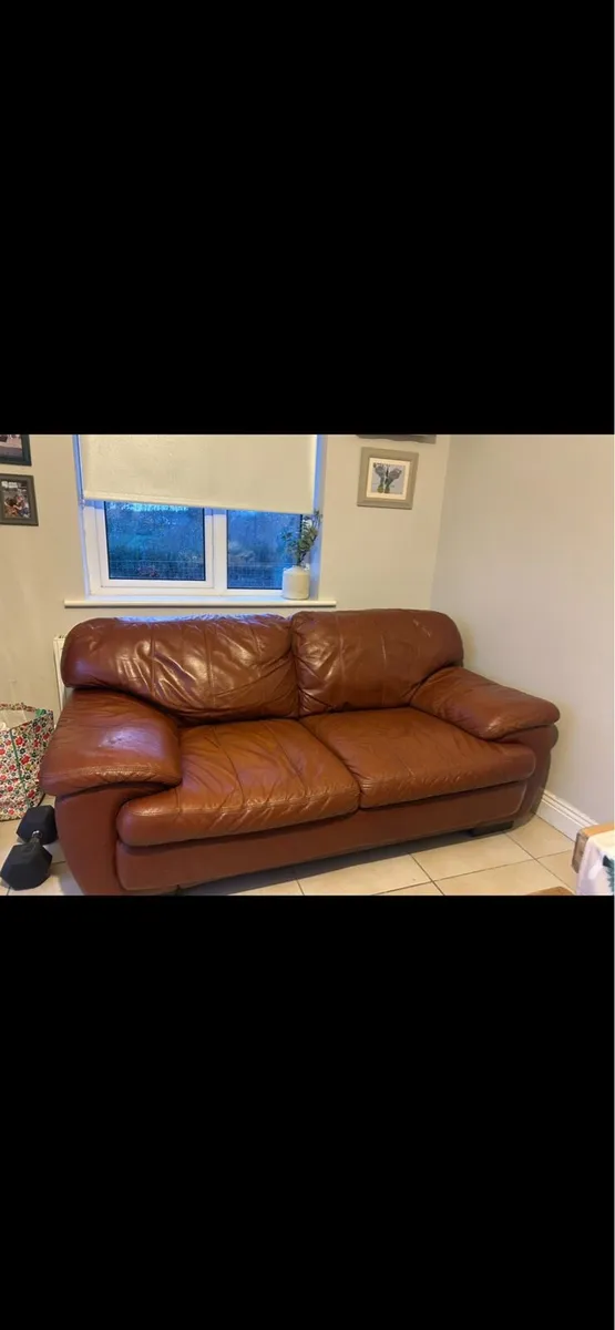 Leather sofa - Image 2