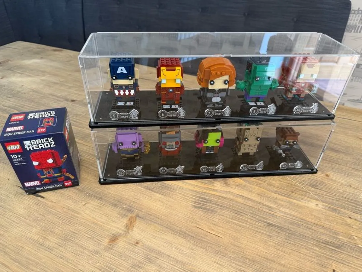 Various Lego Marvel Brickheadz