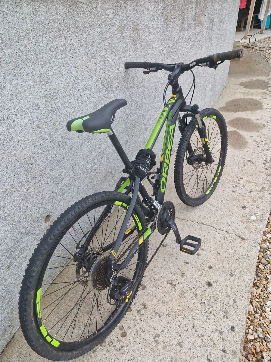 Cycling - Image 1