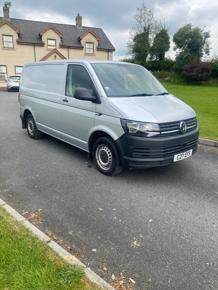 Volkswagen Transporter 2018 - Image 4