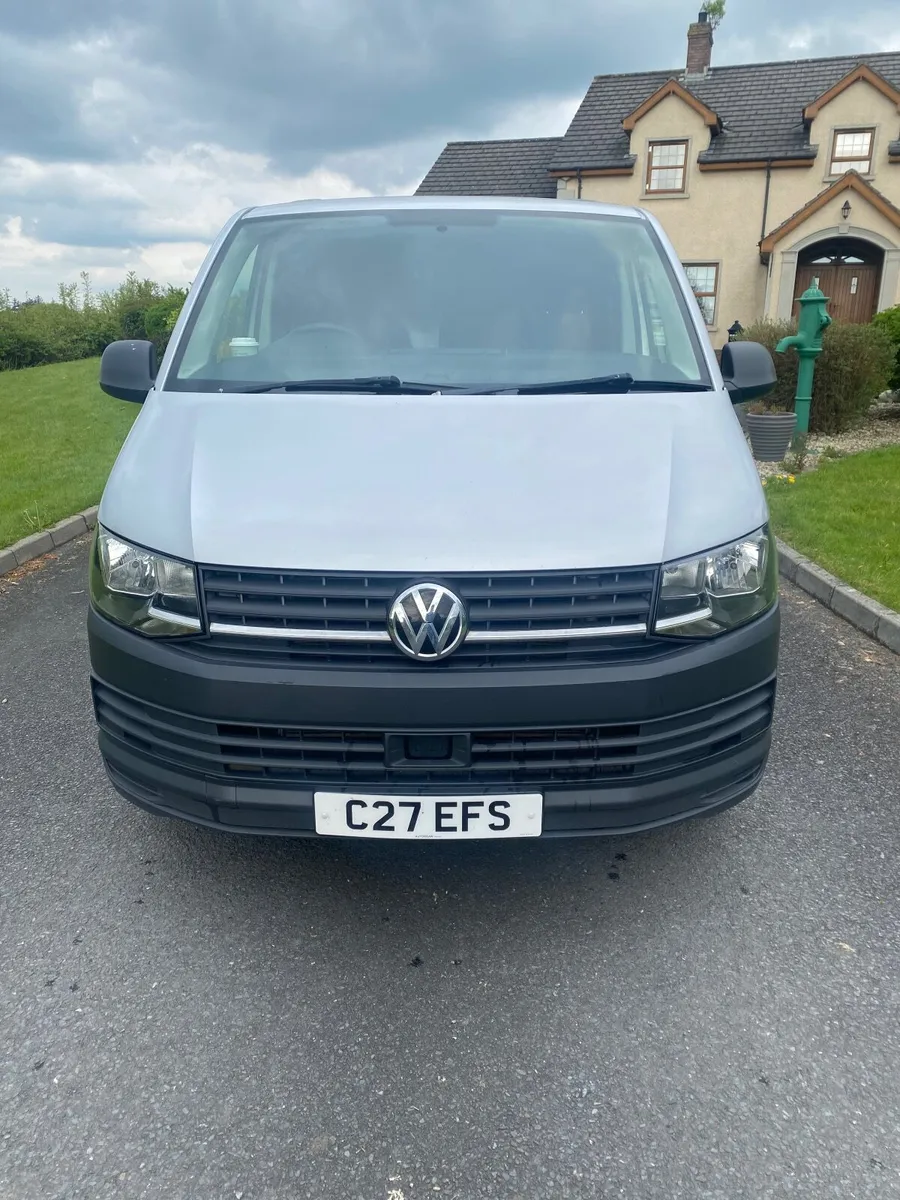 Volkswagen Transporter 2018 - Image 3