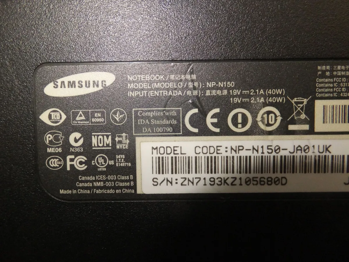 Samsung NP-150 mini laptop - Image 3