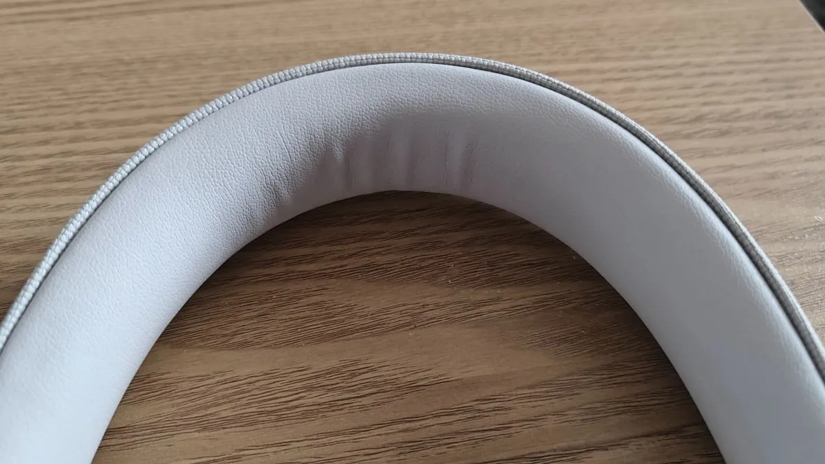 Bowers Wilkins px7 s2 Bluetooth headphones - Image 4