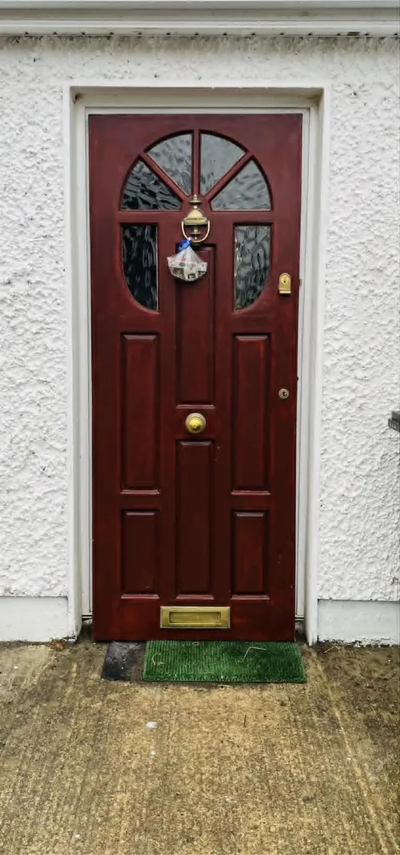 Solid wood front door and frame - Image 2