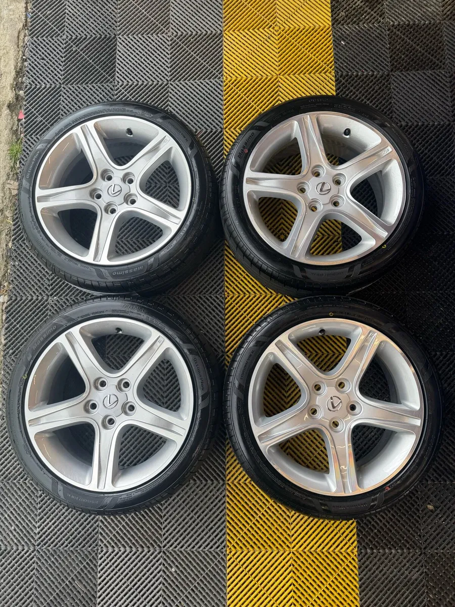 Freshly Refurbished Lexus IS200 Sports - Image 2