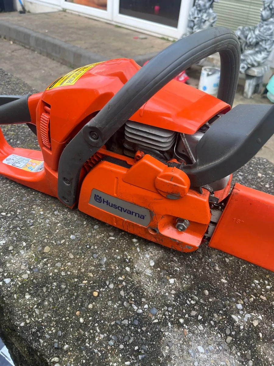 Husqvarna Cainsaw - Image 3