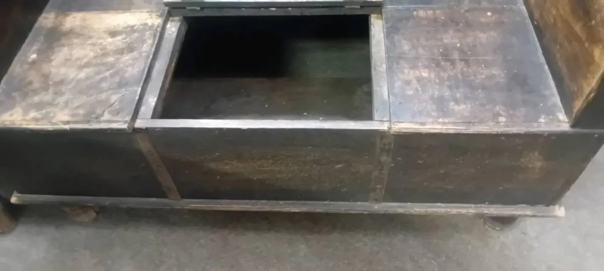 Rustic Oak Settle - Image 2