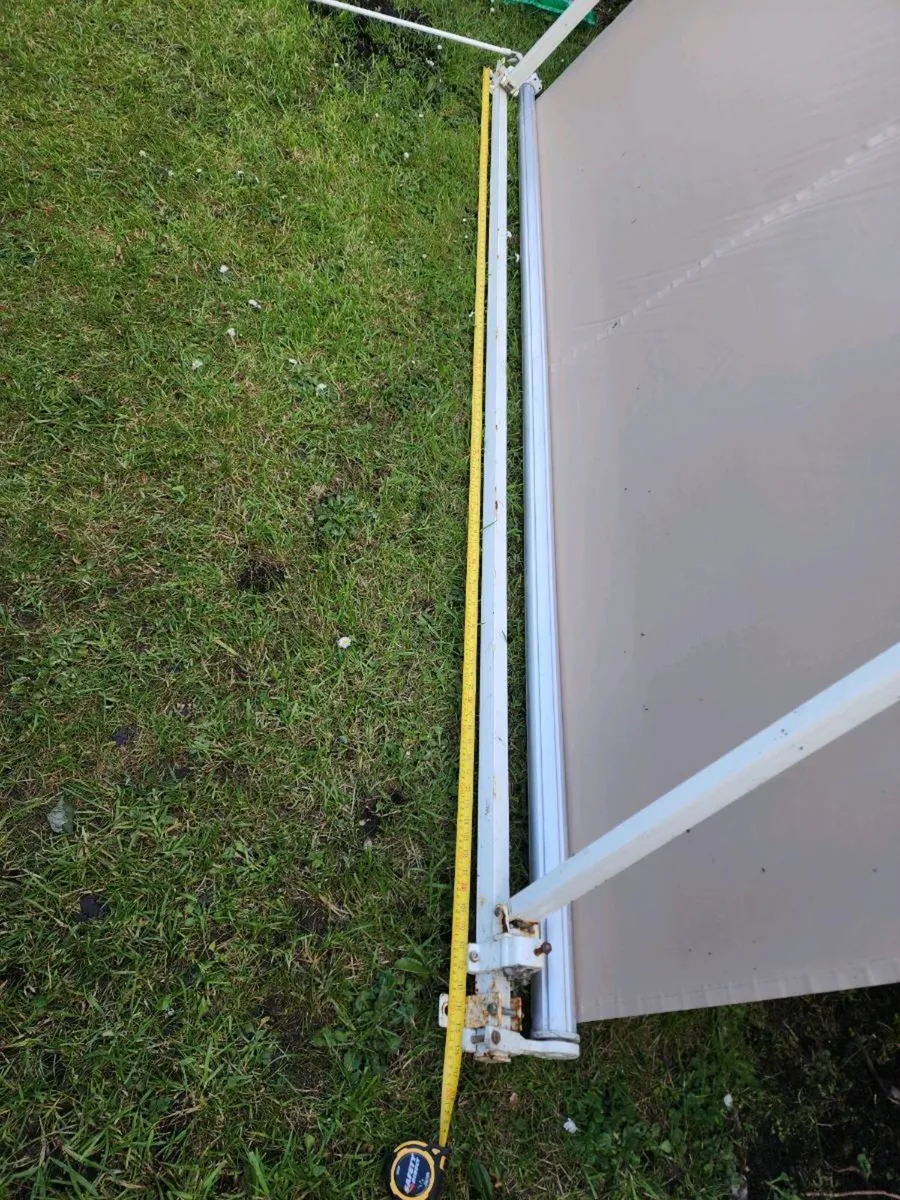 3x2m Retractable Patio Awning - Image 4