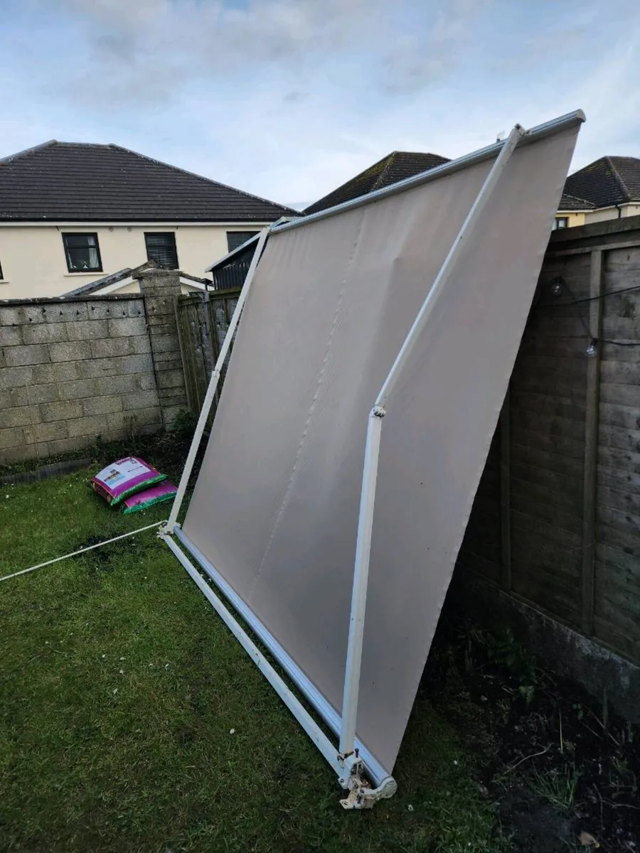 3x2m Retractable Patio Awning - Image 1