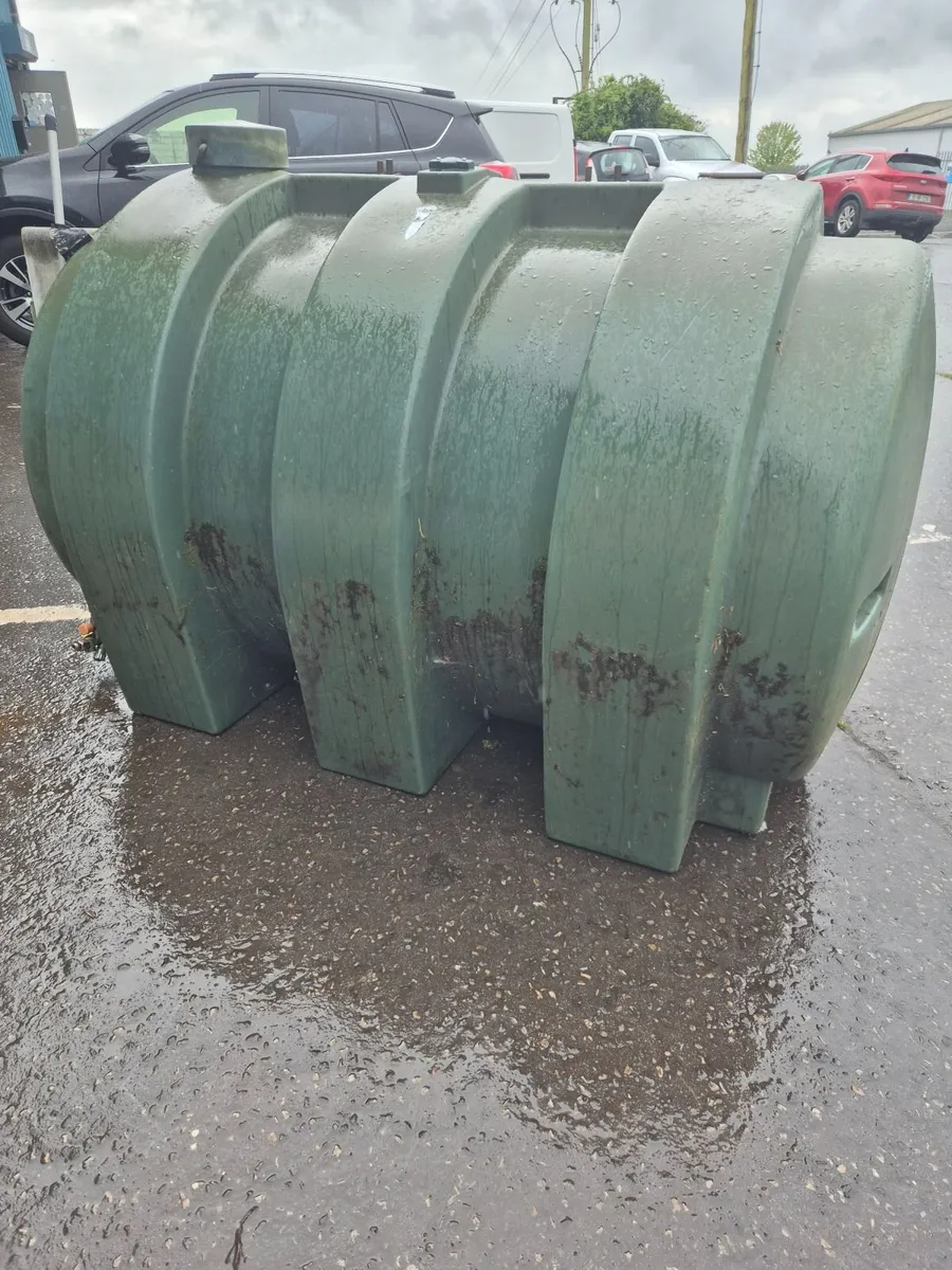 Oil Tank 1350ltr - Image 2